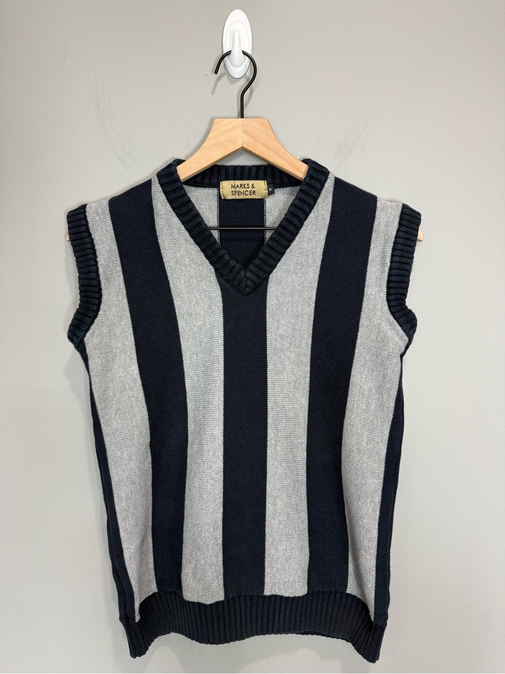 Marks & Spencer 100% Cotton Striped Sweater Vest V-Neck Navy Gray M